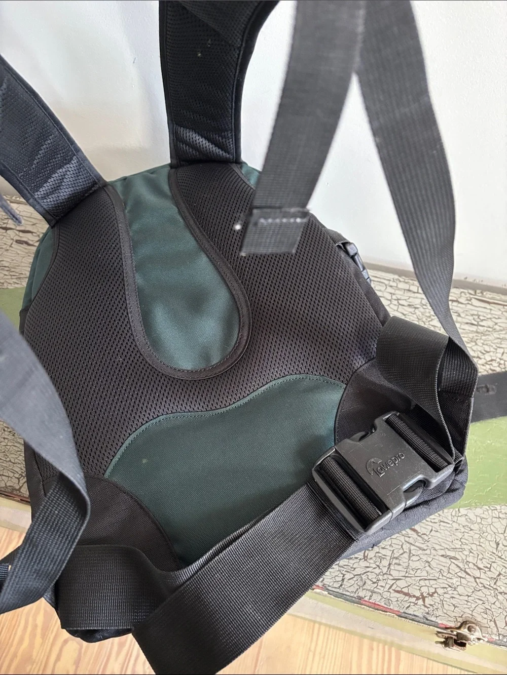 Lowepro Mini Trekker Camera Backpack Padded DSLR SLR Equipment Bag Green & Black